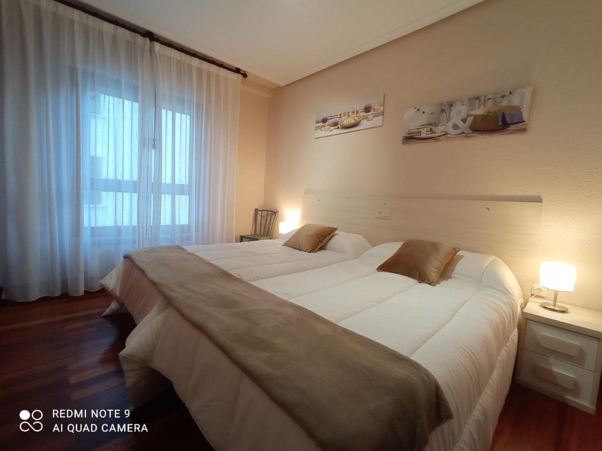 Pedroenea Apartamento Elizondoアパートメント エクステリア 写真