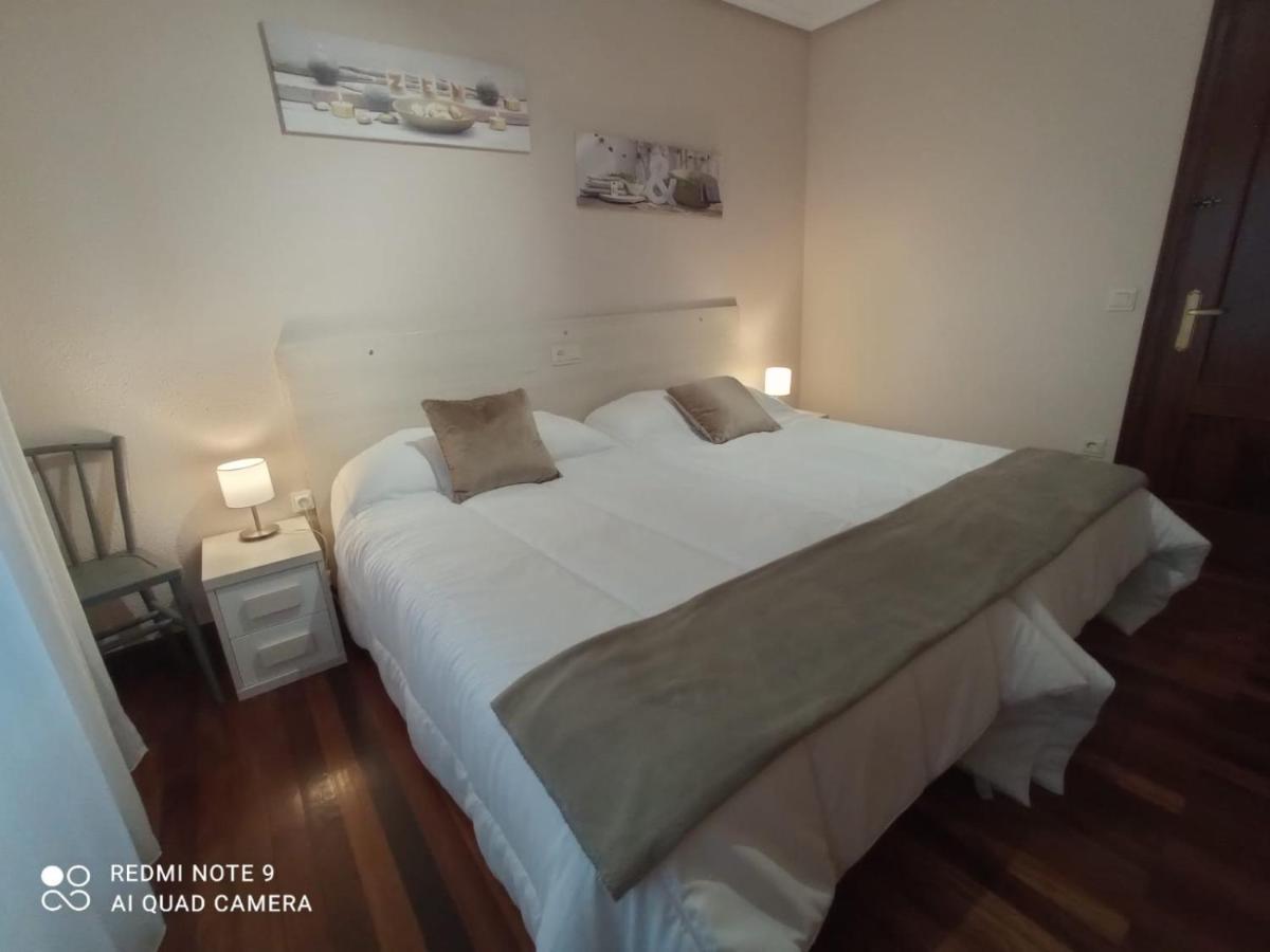 Pedroenea Apartamento エリソンド エクステリア 写真