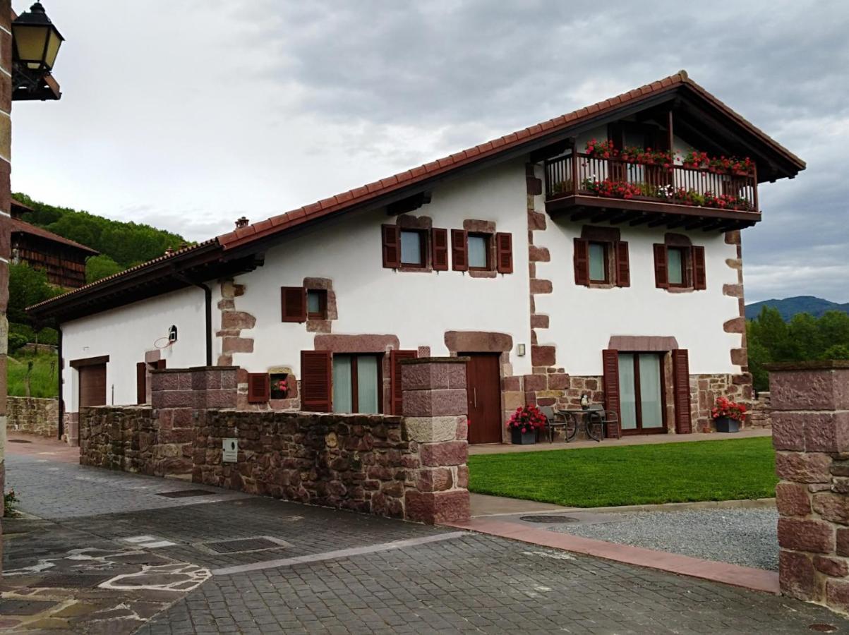 Pedroenea Apartamento エリソンド エクステリア 写真